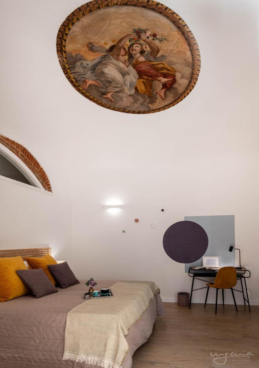 The Urban Blue, Superior Apartment Near Lungarni Pisa Bagian luar foto