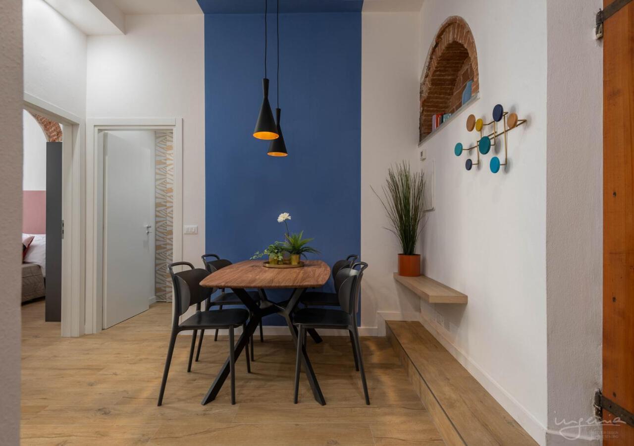 The Urban Blue, Superior Apartment Near Lungarni Pisa Bagian luar foto